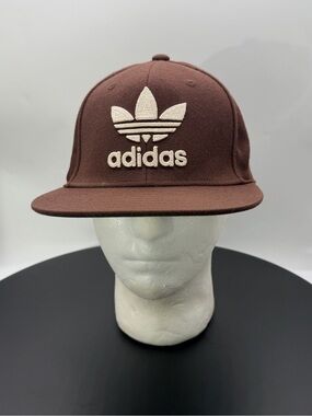 Adidas Trefoil snapback hat brown